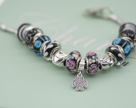 Bracciale charms | Gioielleria De Vitis