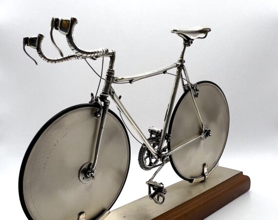 Bicicletta da corsa in miniatura in argento - Gioielleria De Vitis Sabaudia