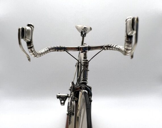 Bicicletta da corsa in miniatura in argento - Gioielleria De Vitis Sabaudia