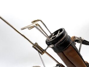 Sacca da golf in miniatura in argento e cuoio - Gioielleria De Vitis 1936 Sabaudia