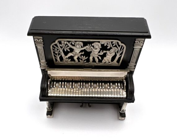 Pianoforte legno e argento Sacchetti modello in scala - Gioielleria De Vitis Sabaudia