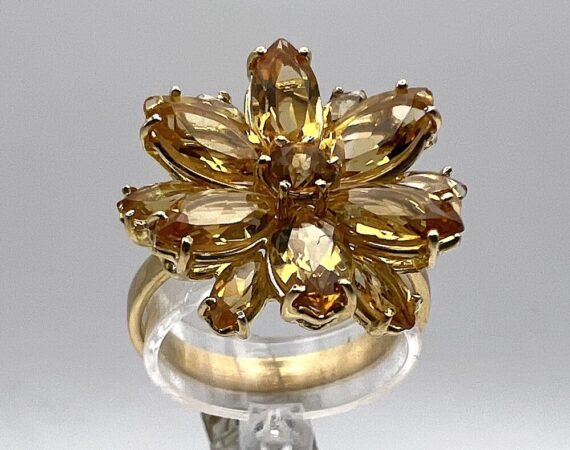 <h3>Anello a fiore in oro giallo con topazio giallo</h3> - Gioielleria De Vitis