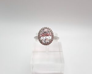 Anello in oro bianco con zircone bianco - Gioielleria De Vitis Sabaudia