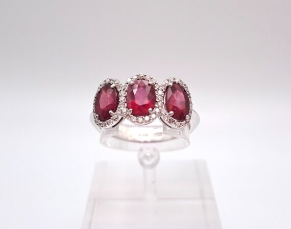 Anello in oro bianco diamanti e rubini - Gioielleria De Vitis Sabaudia