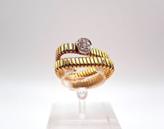 Anello in oro giallo e diamanti K di Kuore - Gioielleria De Vitis Sabaudia