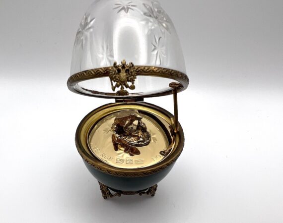 Uovo Fabergé con sorpresa frog - Gioielleria De Vitis Sabaudia 1936