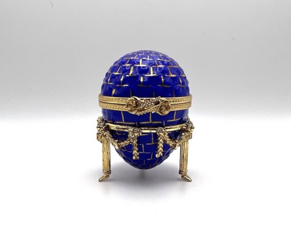 Uovo Fabergé in smalto con orologio e supporto - Gioielleria De Vitis Sabaudia - dettaglio aperto