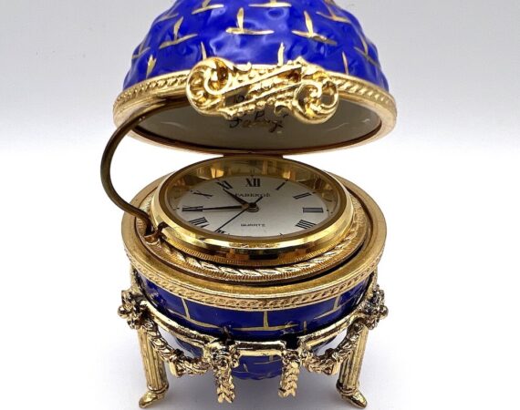 Uovo Fabergé in smalto con orologio e supporto - Gioielleria De Vitis Sabaudia - dettaglio