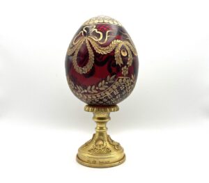 Uovo Ribbon Fabergé dettaglio base - Gioielleria De Vitis Sabaudia
