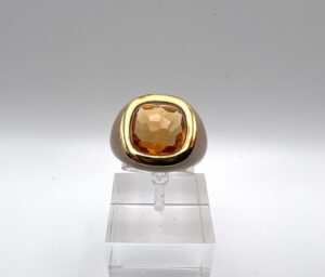 Anello Ventidieci in argento con pietra di colore e smalto