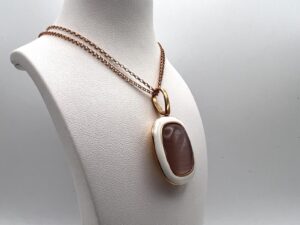 Girocollo Ventidieci in argento con pietra di colore e smalto Gioielleria Sabaudia