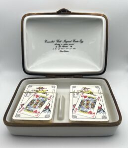 Scatola portacarte da gioco Fabergé in ceramica di Limoges - Gioielleria De Vitis Sabaudia