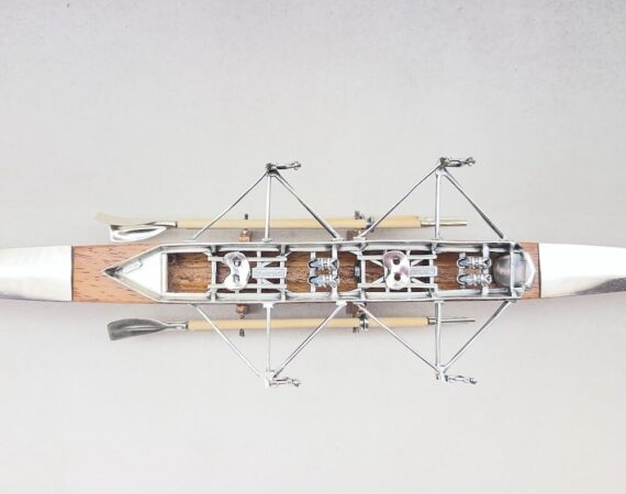 Canoa Sacchetti miniatura in argento e legno - Gioielleria De Vitis Sabaudia anteprima
