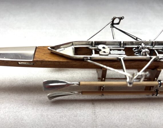Canoa Sacchetti miniatura in argento e legno - Gioielleria De Vitis Sabaudia Canoa Sacchetti miniatura in argento e legno - Gioielleria De Vitis Sabaudia